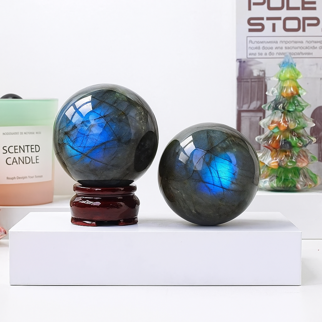 labradorite-4.png