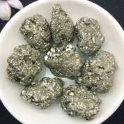 Raw Pyrite stone : Stone of Wealth Abundance - sattvagem